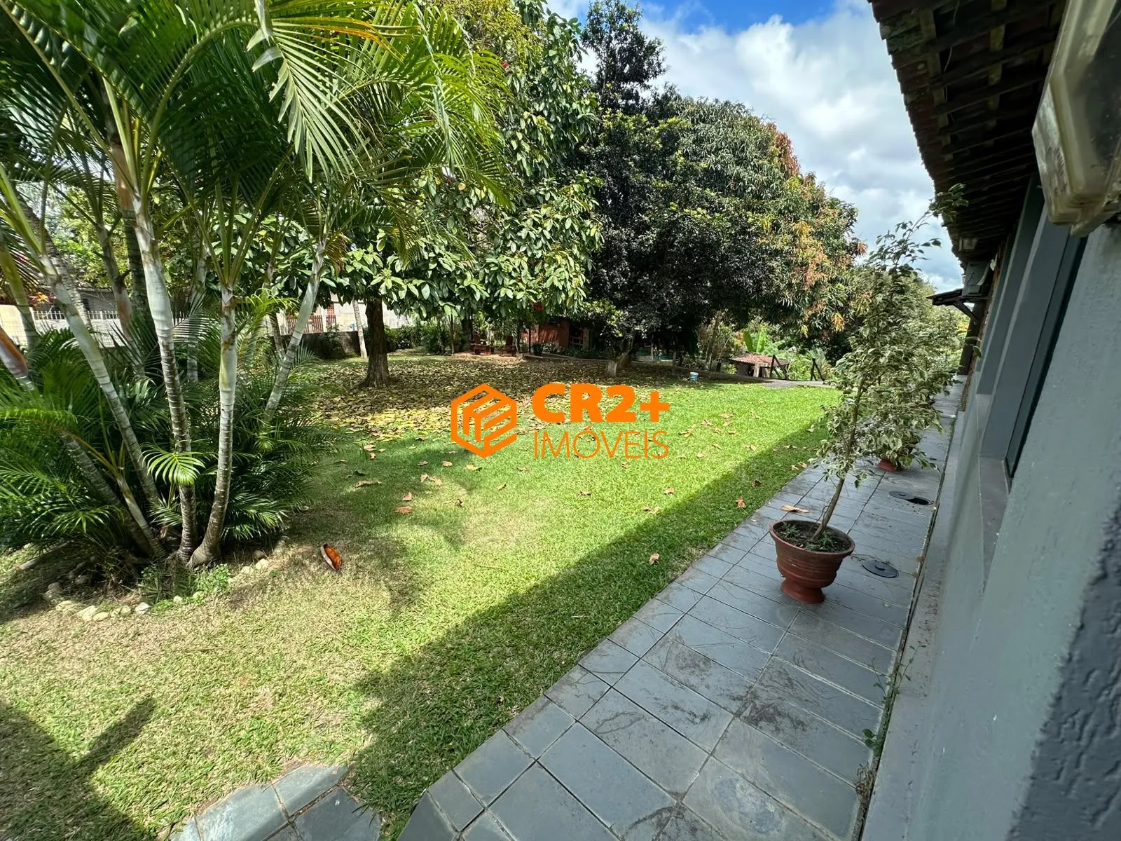 Imagem Chácara com Piscina, 6 Quartos e Área Gourmet em Paudalho - 1.600 m²