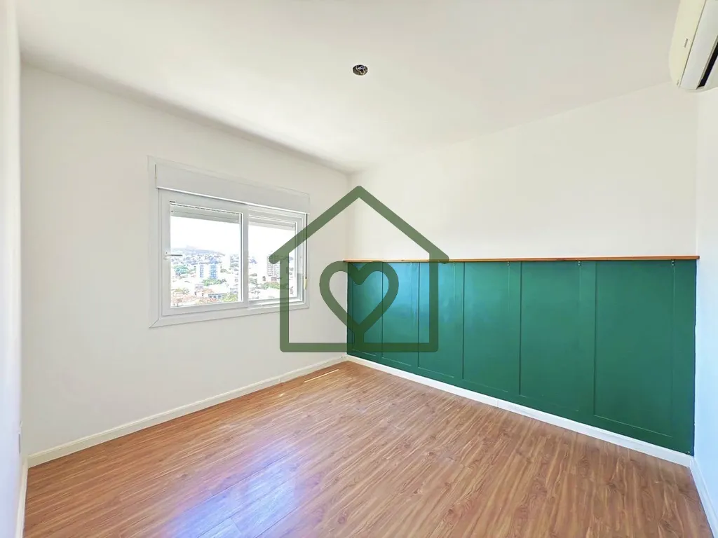 Imagem Apartamento desocupado no bairro Santana , semi novo , com 2 dormitórios, 1 suite , andar alto, exc...