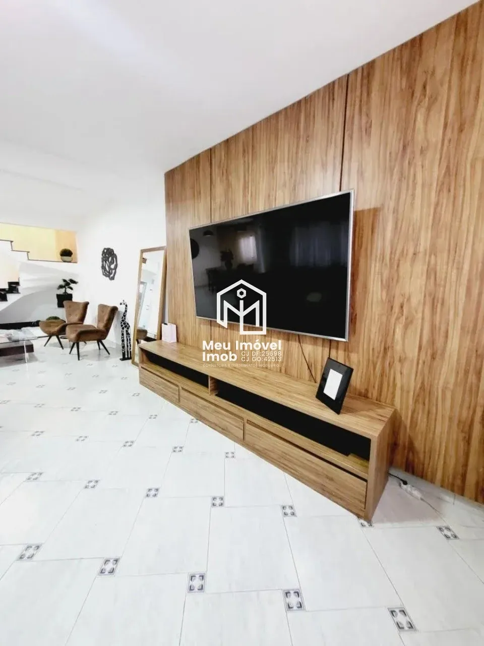 Imagem Casa 3 Quartos 1 Suíte 3 Vagas 250m² Arniqueira