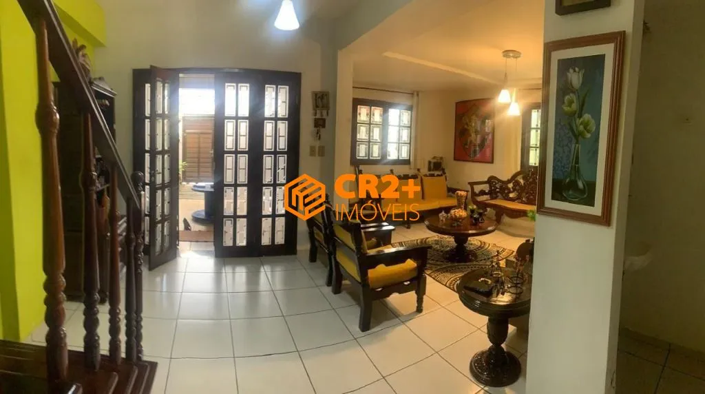 Imagem Casa Duplex - Casa Forte - 04 Quartos - 02 Suites - 280m2