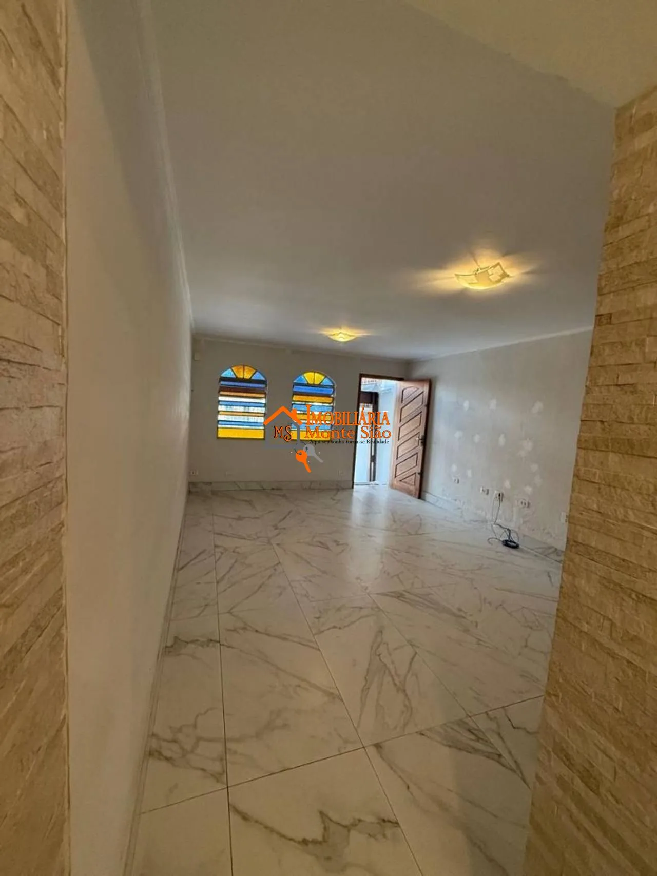Imagem Sobrado com 2 dormitórios à venda, 180 m² - Vila Maranduba - Guarulhos/SP