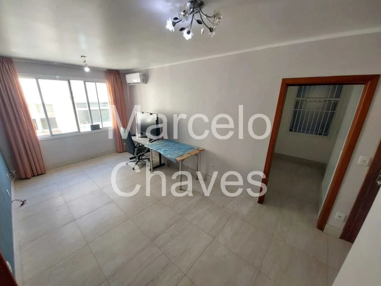 Imagem Apartamento com 3 Quartos à Venda, 95 m² em Petrópolis - Porto Alegre