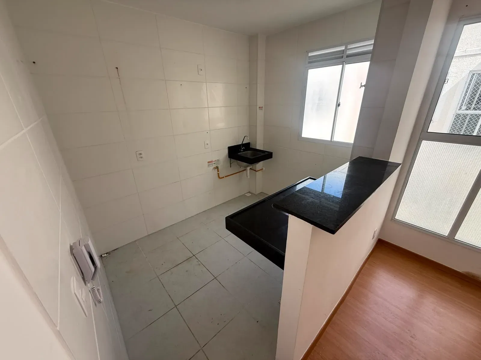 Imagem Apartamento com 2 Quartos à Venda, 40 m² em Nova Abrantes (Abrantes) - Camaçari