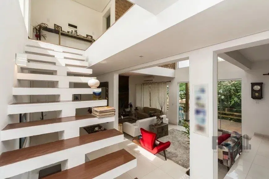 Imagem Casa 287m² - 3 suítes, 4 vagas no bairro Ipanema