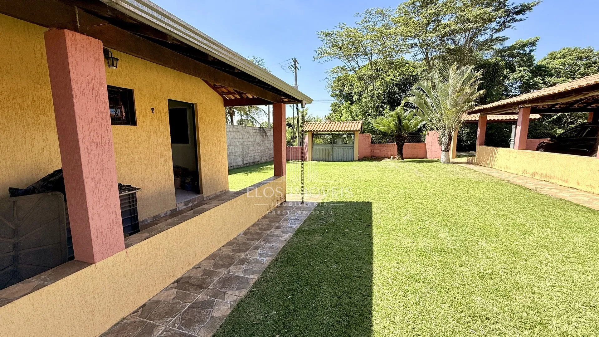 Imagem Chácara de 3 quartos, 250m² no bairro Bairro dos Pires, em Limeira