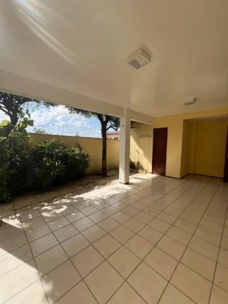 Imagem Casa em Condomínio para Venda em Teresina, Planalto Ininga, 4 dormitórios, 4 suítes, 4 banheiros, 4 vagas