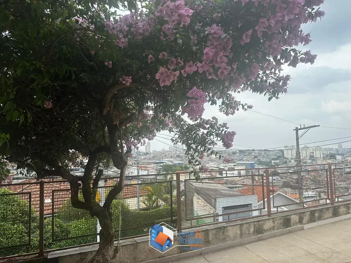 Imagem Sobrado para venda em Jardim Peri com 3 quartos, sendo 1 suíte, 300m²