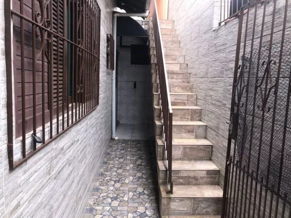 Imagem Casa com 2 dormitórios à venda, 90 m² por R$ 350.000,00 - Maracanã - Praia Grande/SP