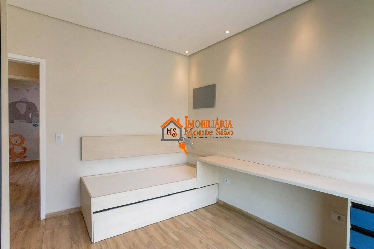 Imagem Sobrado com 3 dormitórios à venda, 140 m² por R$ 750.000,00 - Jardim Presidente Dutra - Guarulhos/SP