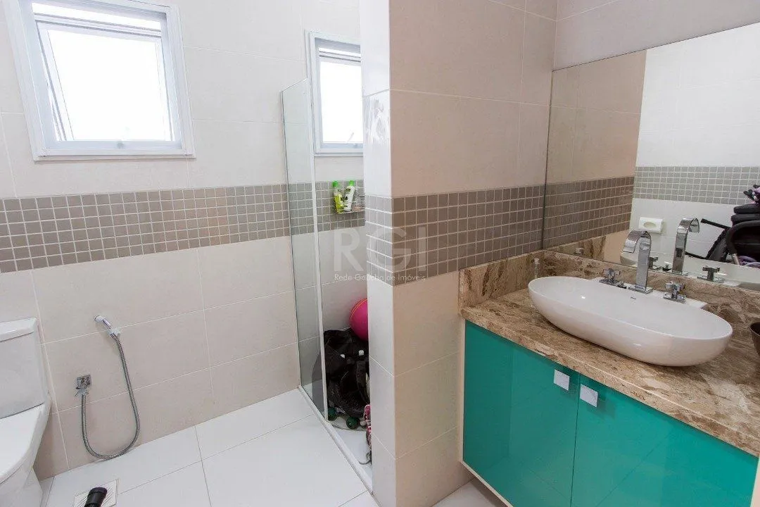 Imagem Casa Condominio para Venda - 707.4m², 6 dormitórios, sendo 6 suites, 4 vagas - Terra Ville