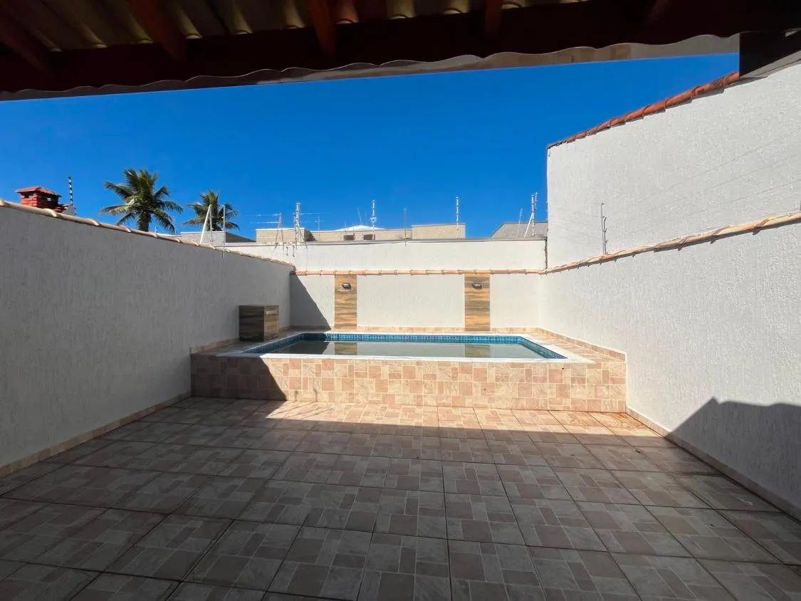 Imagem CASA NOVA COM PISCINA 2 DORM SENDO 1 SUITE MINHA CASA MINHA VIDA FINANCIAMENTO BANCARIO BALNEARIO TUPY ITANHAEM