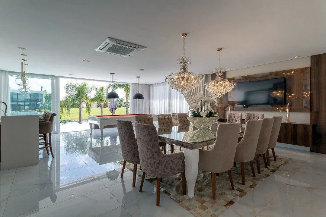 Imagem Casa Condominio para Venda - 519m², 4 dormitórios, sendo 4 suites, 2 vagas - Sans Souci