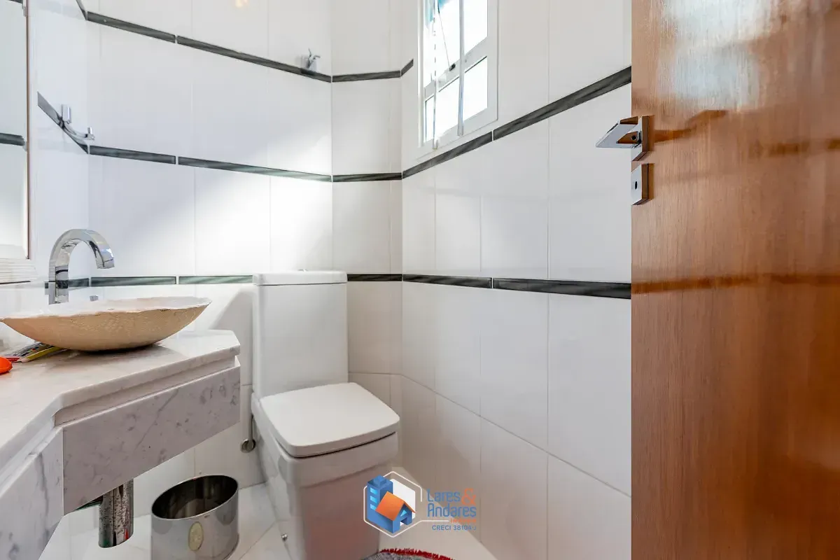 Imagem Casa para venda em Bosque da Saúde com 5 quartos, sendo 3 suítes, 378m²