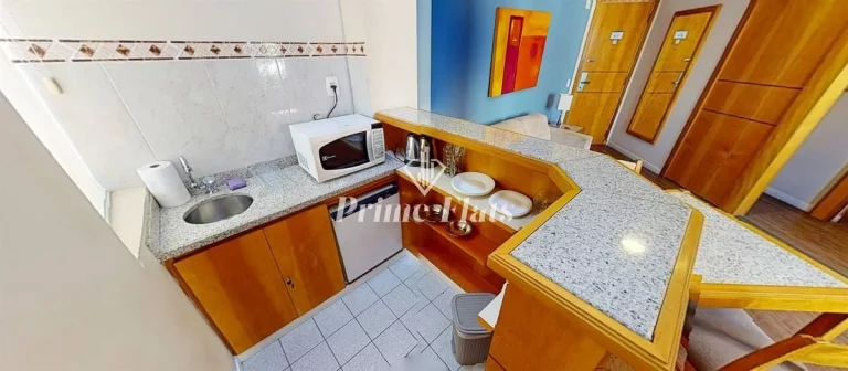 Imagem Flat disponível para venda no Hotel Hampton Park, com 31m², 1 dormitório e 1 vaga