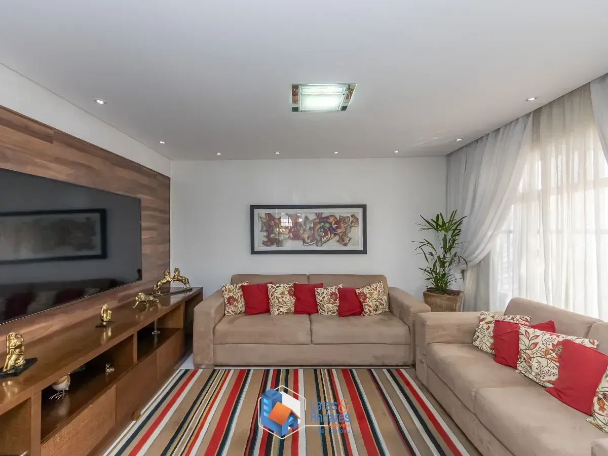 Imagem Casa para venda em Imirim com 2 quartos, sendo 1 suíte, 219m²