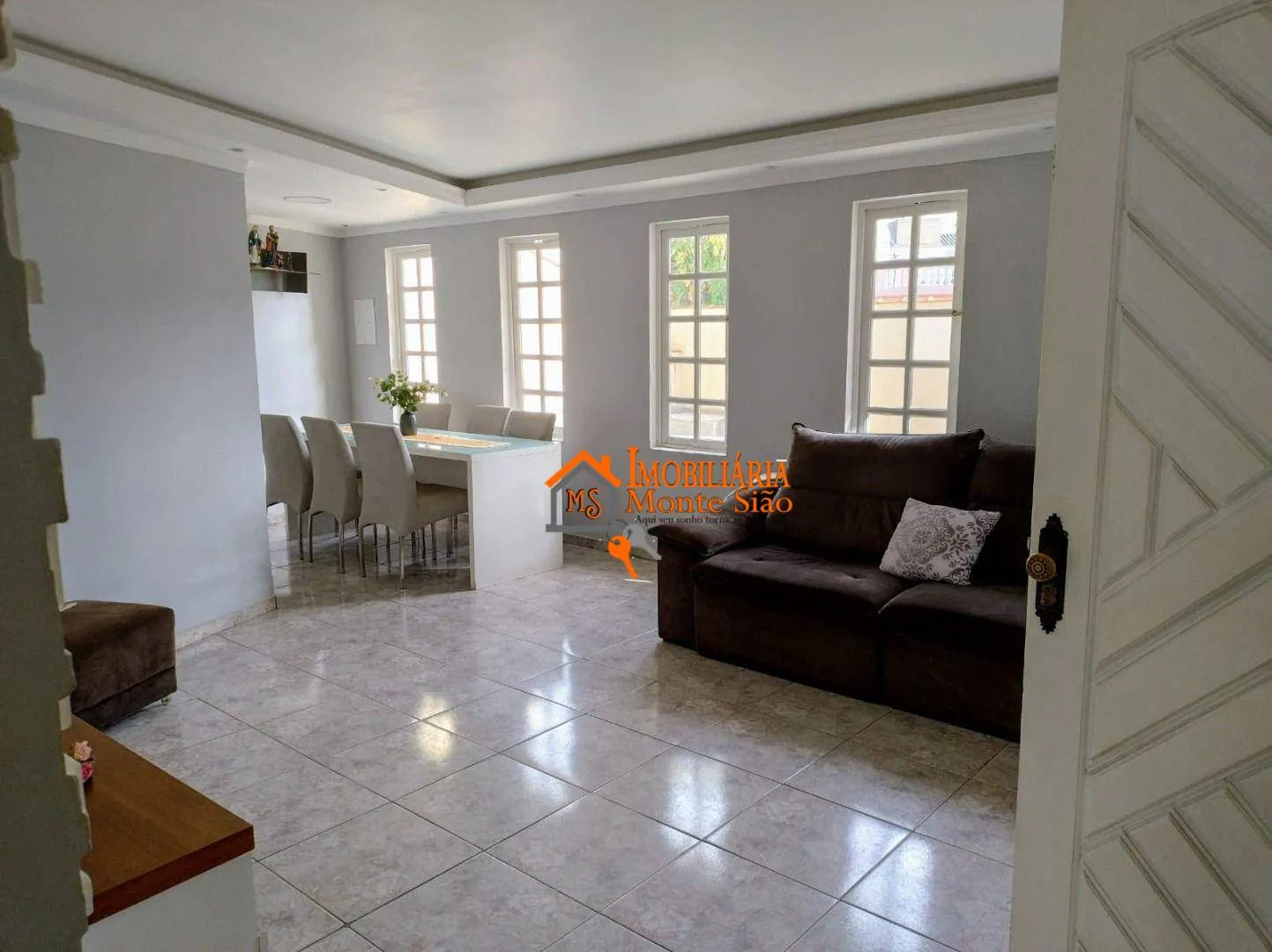 Imagem Sobrado à venda, 295 m² por R$ 1.038.900,00 - Jardim Bela Vista - Guarulhos/SP