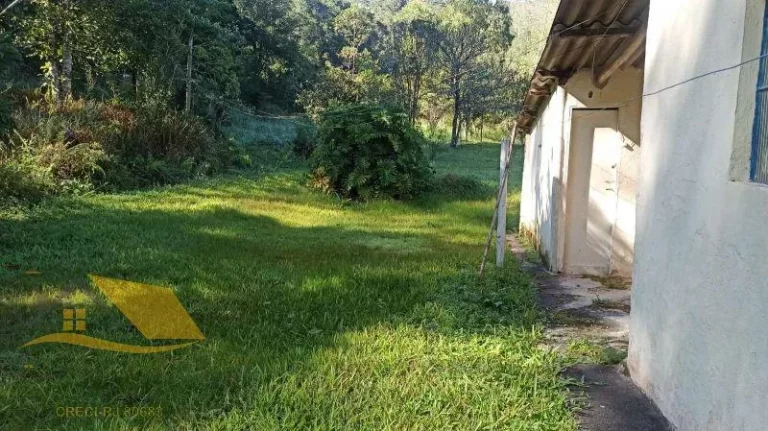 Imagem Vendo Chácara com 1800 mts² e Piscina