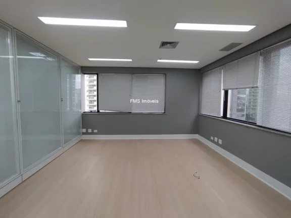 Imagem Conjunto comercial com 70m² em Pinheiros