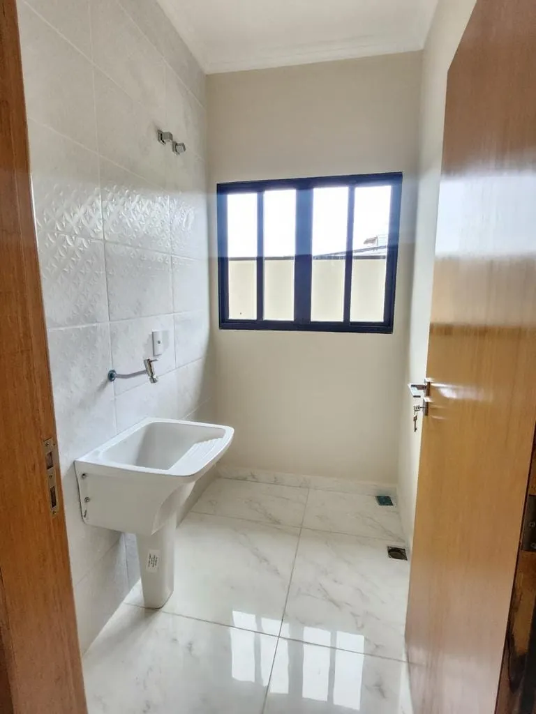 Imagem Casa à venda 2 Quartos, 1 Suite, 2 Vagas, 82M², Vila Nossa Senhora das Graças, Taubaté - SP