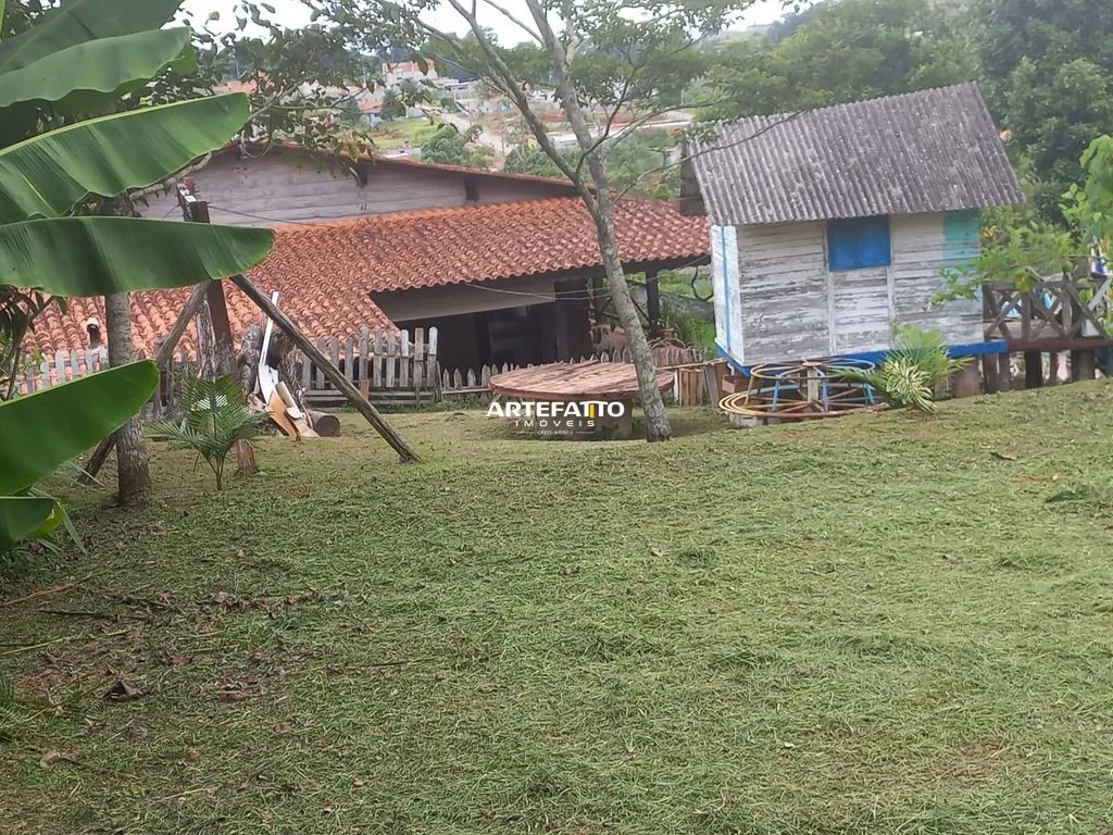 Imagem Sitio &amp; chácara de 2250 m2 toda cercada