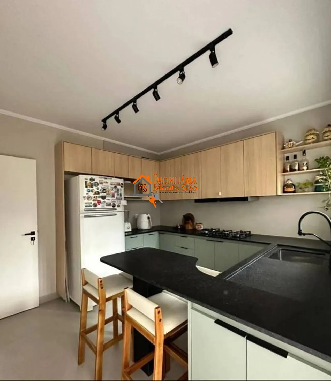 Imagem Sobrado com 3 dormitórios à venda, 187 m² por R$ 1.010.000 - Jardim Maia - Guarulhos/SP