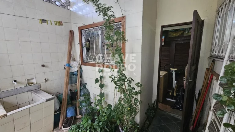 Imagem Casa para Venda em Teresópolis, Barra do Imbuí, 2 dormitórios, 1 suíte, 2 banheiros