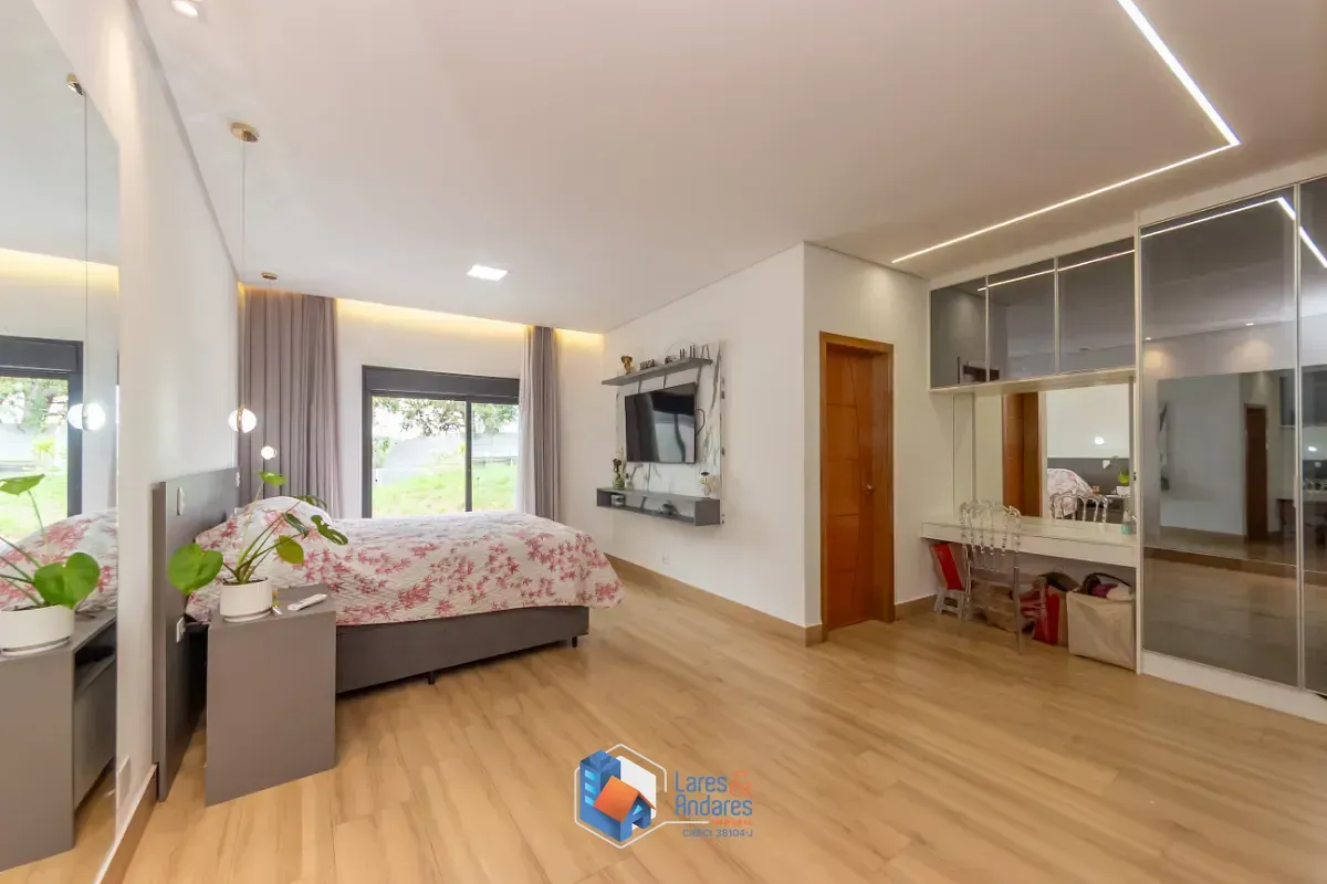 Imagem Casa em condomínio para venda em Vila Pirituba com 4 quartos, sendo 2 suítes, 300m²