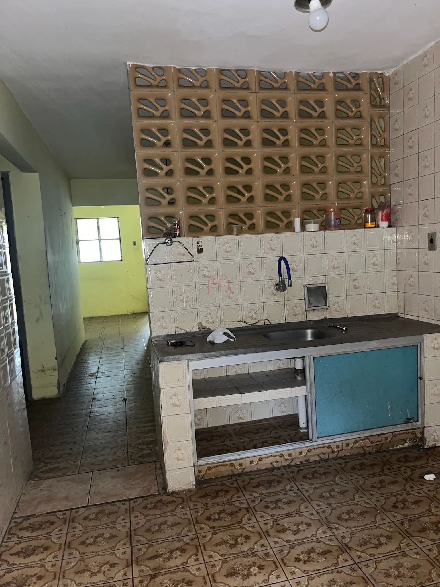 Imagem Oportunidade para quem busca espaço, localização estratégica e potencial de valorização no bai...