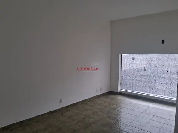 Imagem Casa sobreposta térrea em Santos no bairro do Gonzaga com características para ser comércio para locação por R$ 7.000,00 ou venda por R$ 1.175.000,00