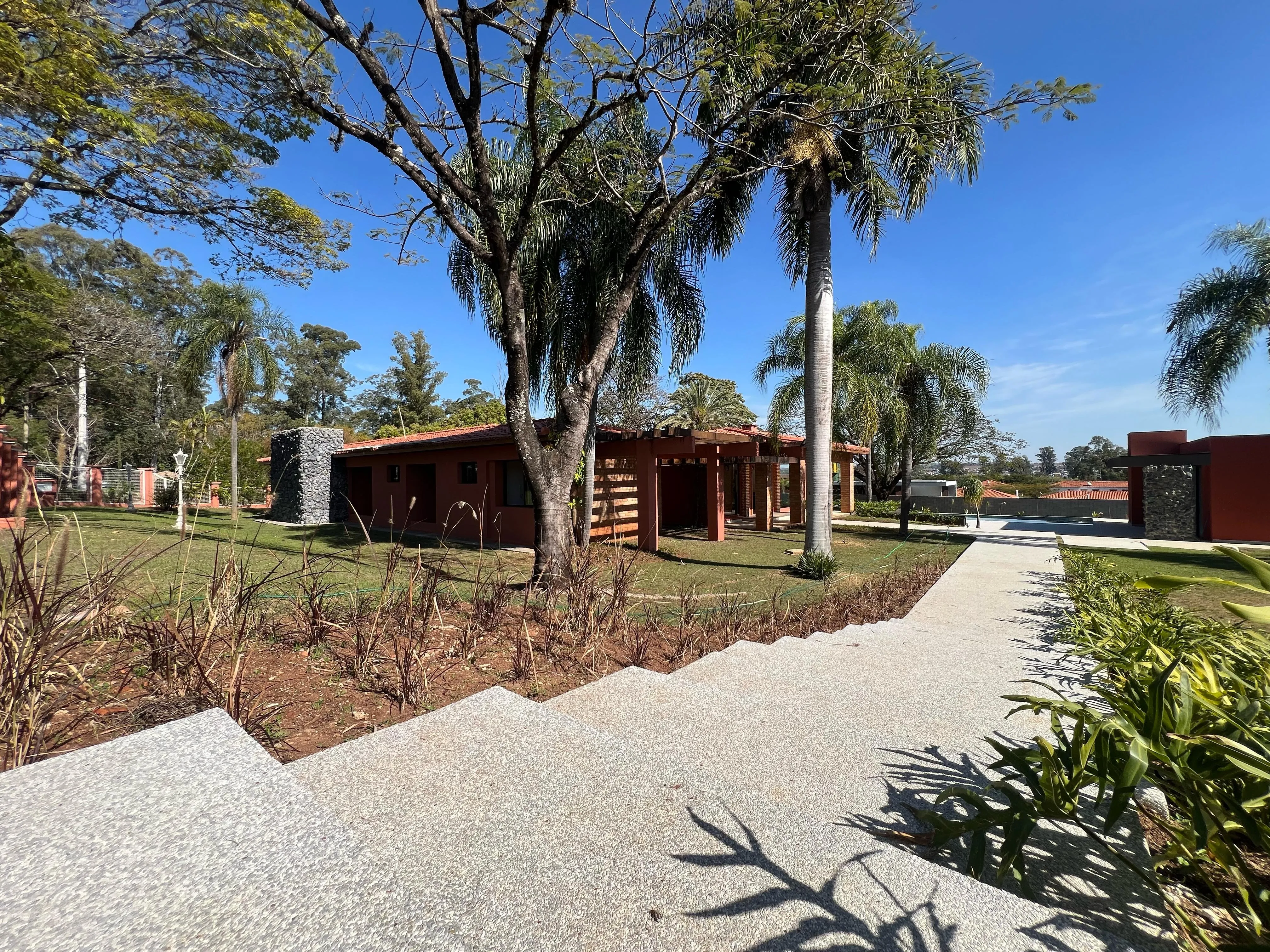 Imagem Casa de Alto Padrão com Arquitetura Exclusiva em Condomínio Privilegiado Residencial Chácara Santa Maria