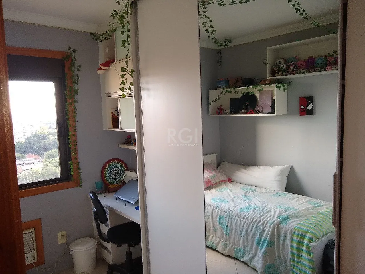 Imagem Apartamento para Venda - 100.49m², 3 dormitórios, sendo 1 suites, 2 vagas - Tristeza