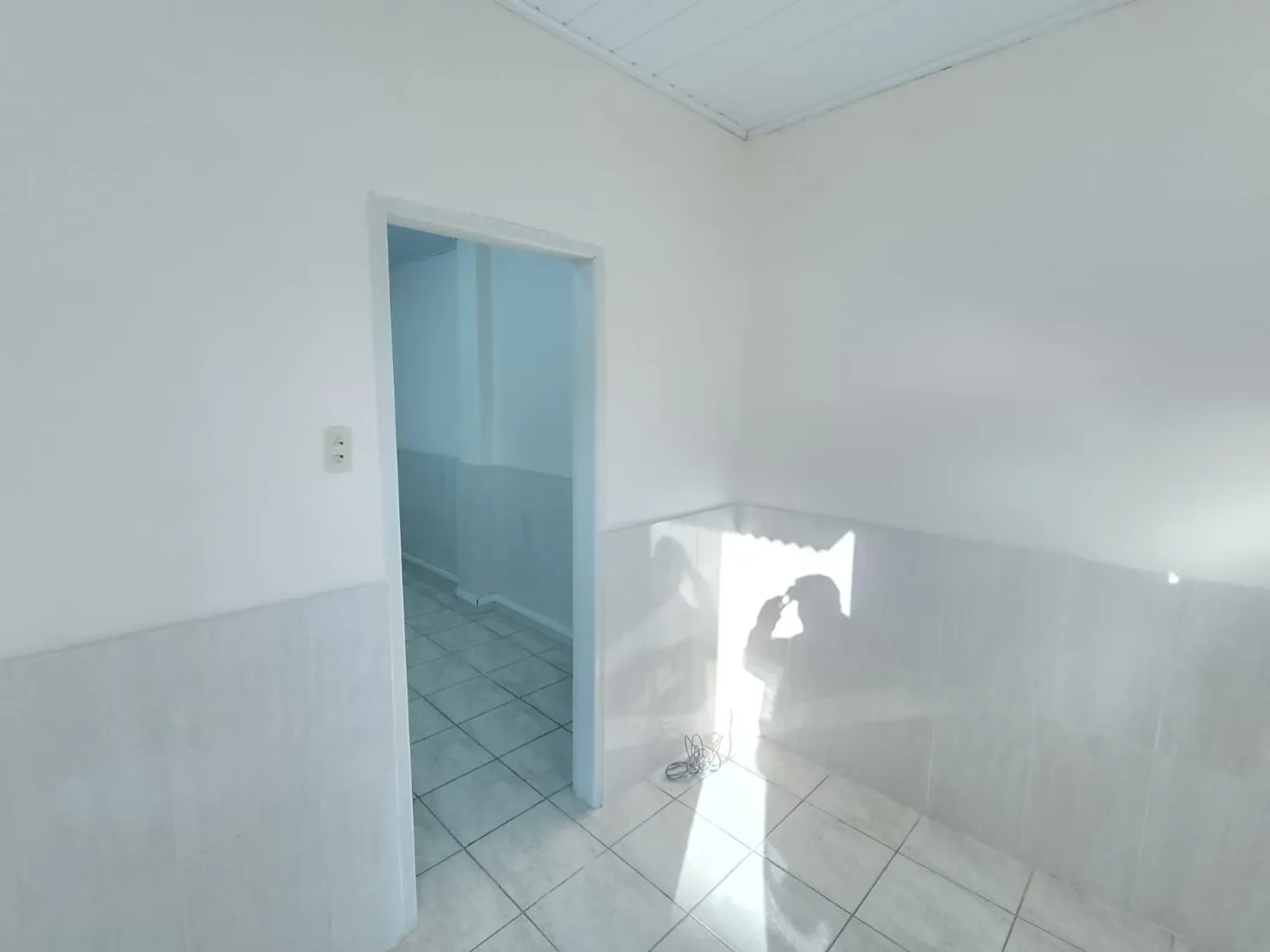 Imagem Comercial para Locação 4 Suites, 3 Vagas, 183M², Jardim das Nações, Taubaté - SP