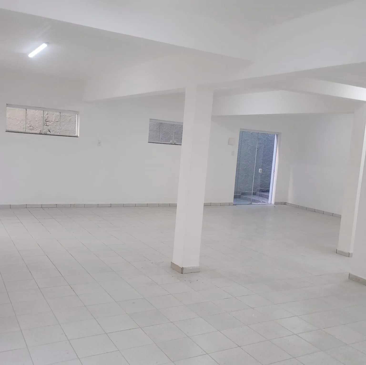 Imagem Campolim | Casa térrea | 340 m² construídos | Terreno de 360 m² | 3 dormitórios, 1 suíte | Escritório | Closet | 3 vagas | Residencial ou Comercial