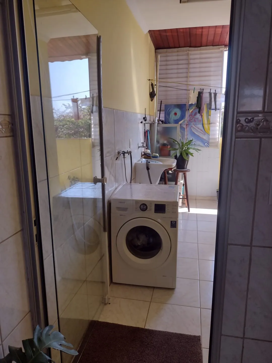 Imagem Casa à venda 2 Quartos, 1 Suite, 6 Vagas, 250M², Parque Senhor do Bonfim, Taubaté - SP
