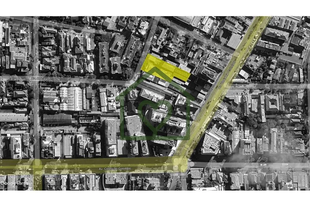 Imagem Terreno limpo, plano em excelente localização. Medindo 30,00 x 64,84 (média), com índice constru...
