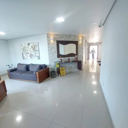 Imagem Apartamento belíssimo frente Vila Caiçara, Desperte todos os dias com o som das ondas e uma vista panorâmica incrível neste espaçoso apartamento de 2 dormitórios, de frente para o mar, onde cada detalhe foi pensado para oferecer conforto e qualidade de vi