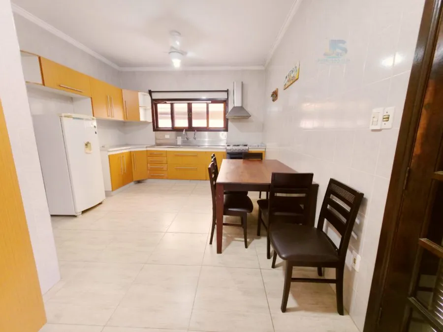 Imagem Casa À Venda Bertioga - Litoral / Piscina Privativa + Edicula | 3 Dorms | 360M² - Garagem para 4 Veicúlos -