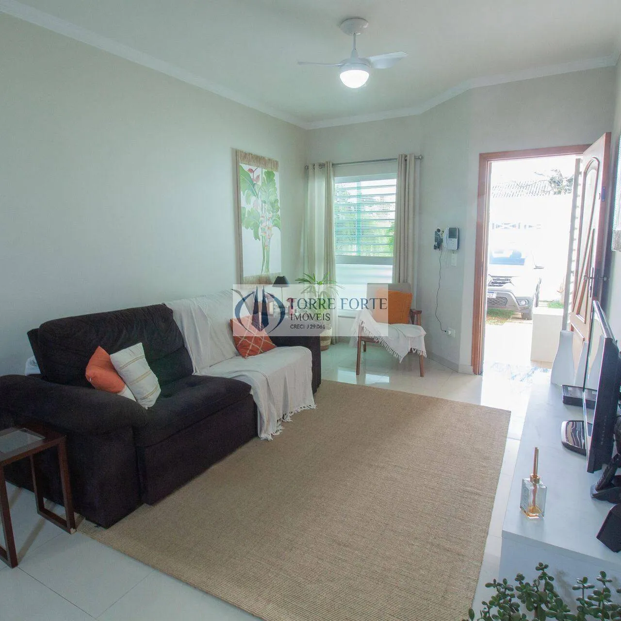 Imagem Linda casa com 3 suítes , churrasqueira, varanda , 2 vagas