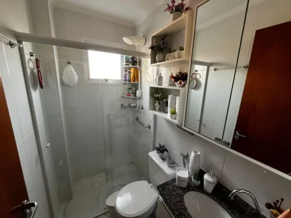 Imagem EXCELENTE APARTAMENTO NA OCIAN COM 2 DORMITÓRIOS E 1 VAGA!!!