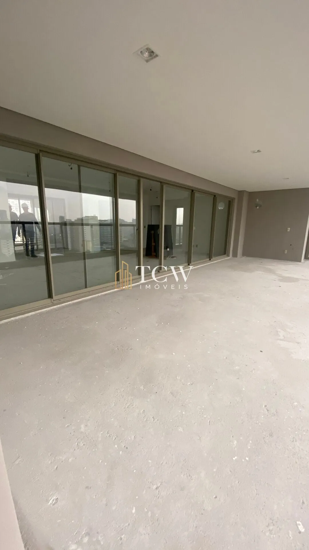 Foto do imóvel Apartamento à Venda na Vila Mariana | 4 Suítes | 254 m² | 3 Vagas | São Paulo/SP em Rua Estado de Israel