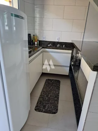 Imagem Casa de Condomínio com 3 Quartos à Venda, 110 m² por R$ 550.000