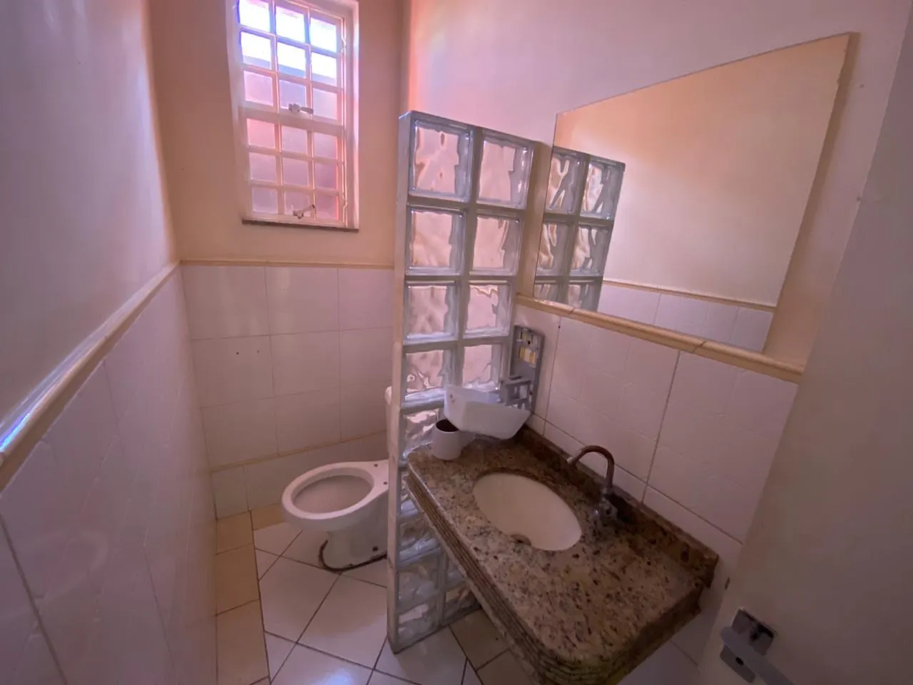 Imagem Prédio Comercial e 7 banheiros à Venda, 434 m² por R$ 2.450.000,00