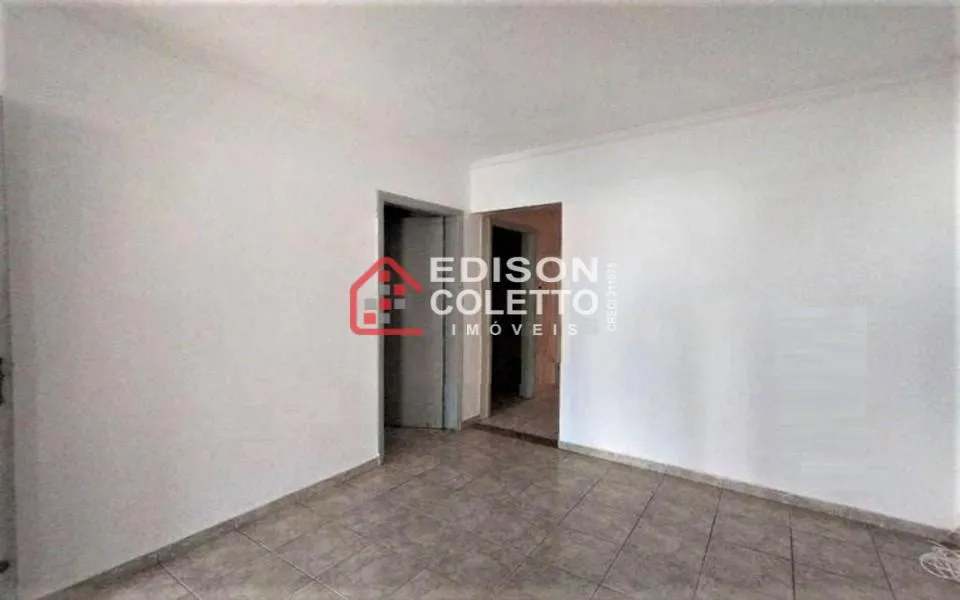 Imagem Charmosa Casa Reformada à Venda no Jardim São Paulo, Piracicaba!!