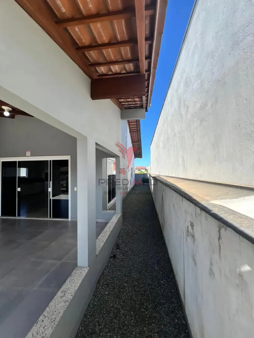 Imagem CASA ALTO PADRÃO EM ITAJUBÁ Á 800 METROS DO MAR