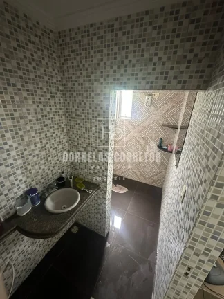 Imagem Imóvel com Duas Casas Independentes em Candeias - Imperdível