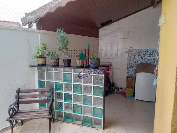 Imagem Casa com 3 dormitórios à venda, 100 m² por R$ 680.000,00 - Granja Viana - Cotia/SP