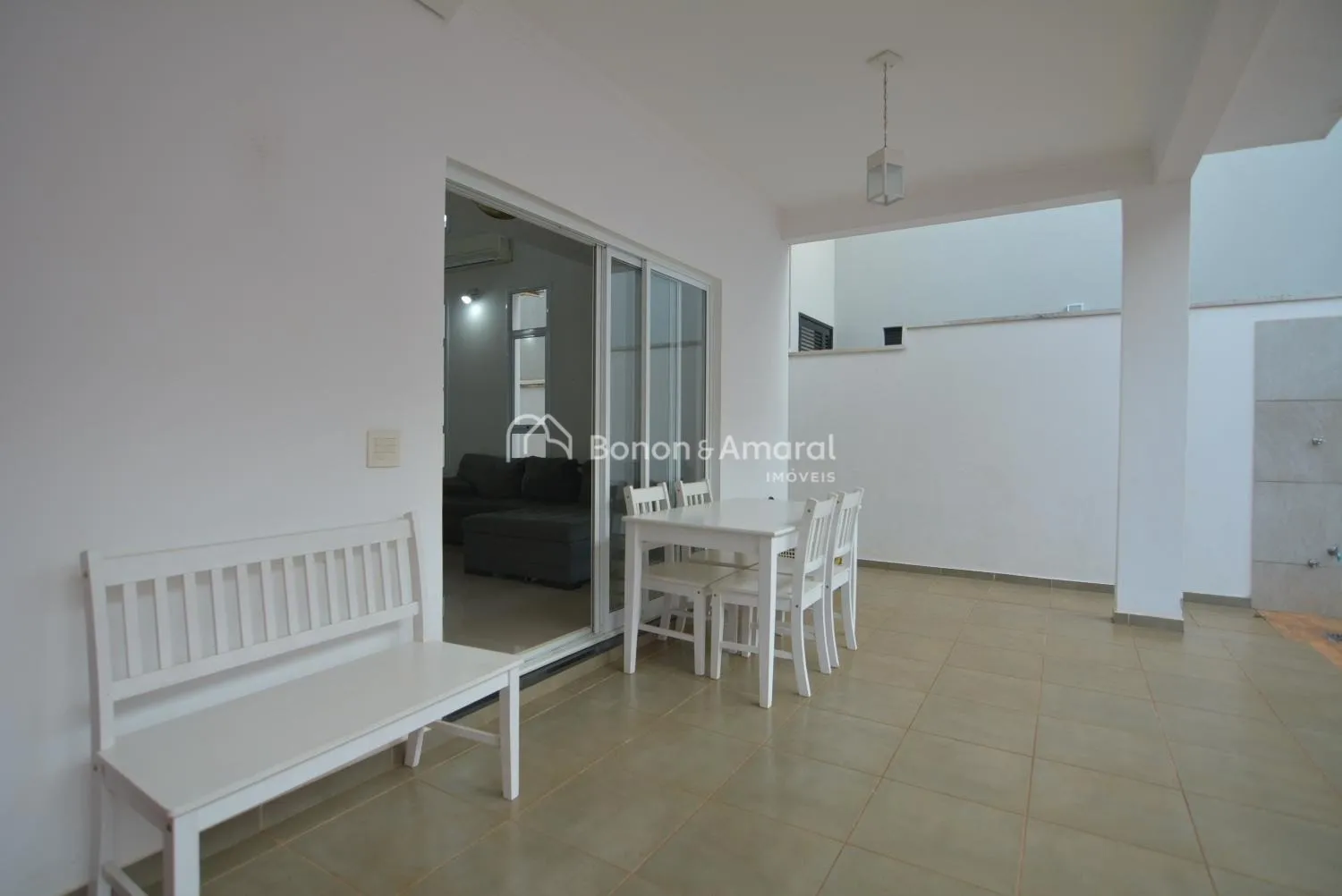 Imagem Casa à venda no Condomínio Manacás, bairro Betel, em Paulínia.