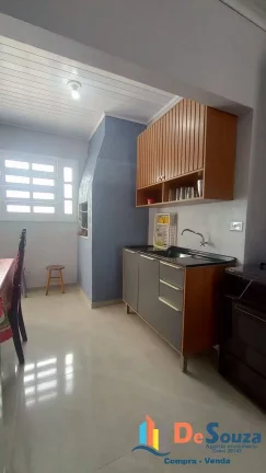 Imagem Ótima opção a poucas quadras do mar!