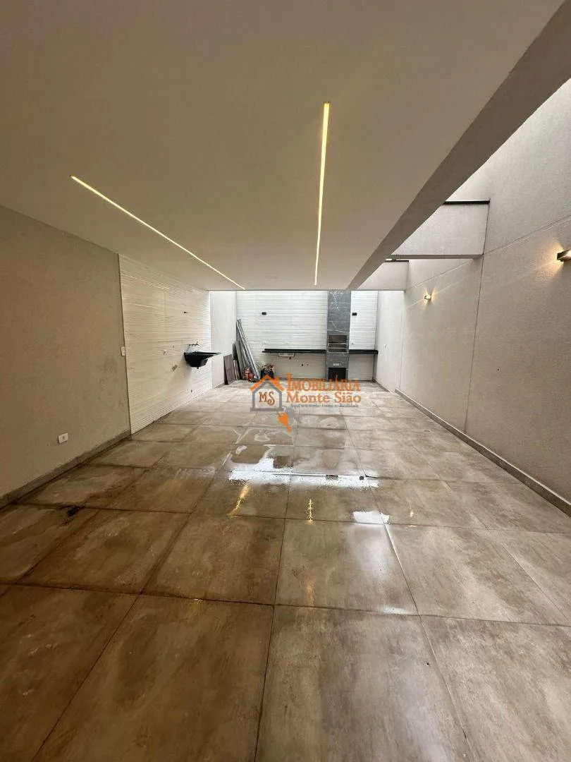 Imagem Sobrado com 3 dormitórios à venda, 158 m² por R$ 830.000,00 - Centro - Arujá/SP
