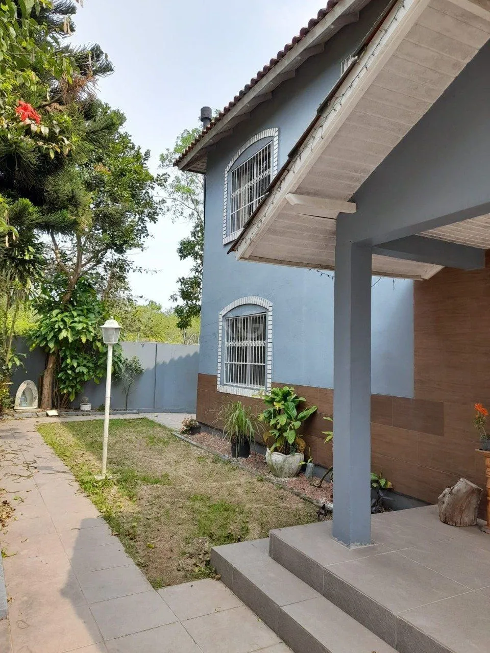 Imagem Casa para Venda - 149m², 4 dormitórios, 2 vagas - Campo Novo